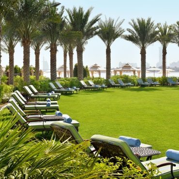 L'Âme du Luxe Marocain: Michael Calixte, Façonneur d'Expériences Fairmont