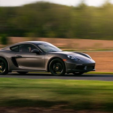 L'Énigme des Supercars Fantômes: Le Mystère Sutil Enflamme la Principauté